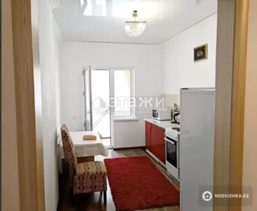2-комнатная квартира, этаж 8 из 19, 72 м²