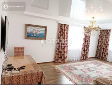 2-комнатная квартира, этаж 8 из 19, 72 м²