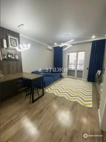 2-комнатная квартира, этаж 10 из 10, 54 м²
