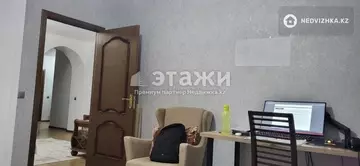 3-комнатная квартира, этаж 2 из 17, 90 м²