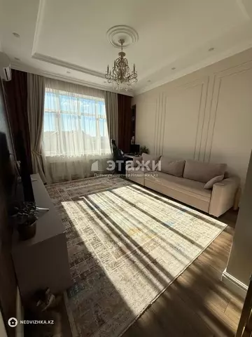 2-комнатная квартира, этаж 7 из 7, 63 м²