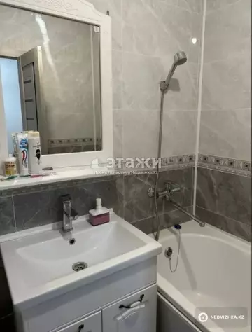 1-комнатная квартира, этаж 12 из 22, 32 м²