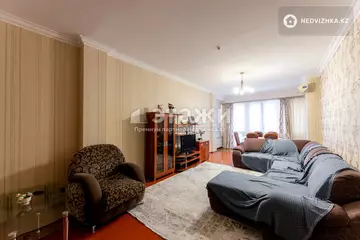 3-комнатная квартира, этаж 7 из 9, 125 м²