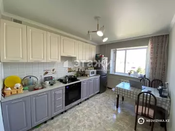 2-комнатная квартира, этаж 6 из 10, 56 м²