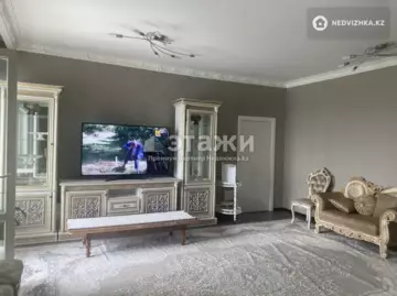 3-комнатная квартира, этаж 26 из 42, 117 м²