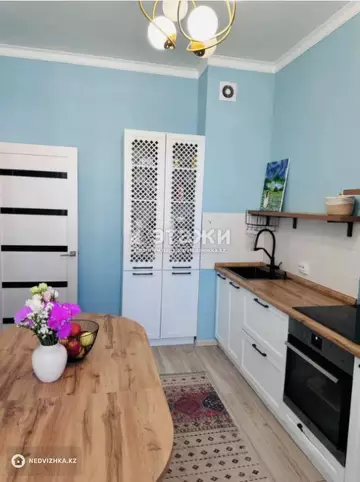 2-комнатная квартира, этаж 5 из 15, 55 м²