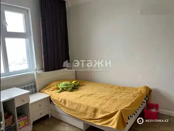 3-комнатная квартира, этаж 12 из 12, 92 м²