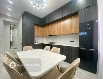 2-комнатная квартира, этаж 3 из 4, 50 м²