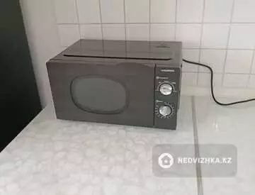 2-комнатная квартира, этаж 7 из 14, 75 м², на длительный срок