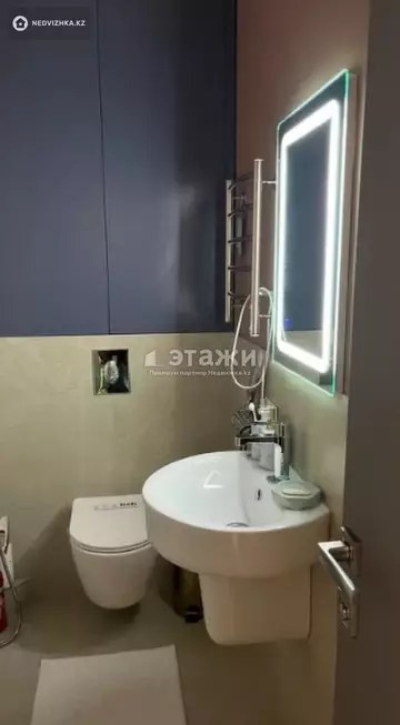 3-комнатная квартира, этаж 1 из 10, 90 м²