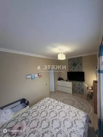 3-комнатная квартира, этаж 13 из 15, 90 м²