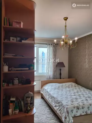 2-комнатная квартира, этаж 17 из 19, 61 м²