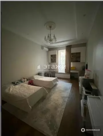 3-комнатная квартира, этаж 2 из 6, 111 м²