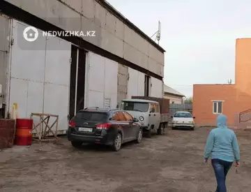 Помещение, этаж 3 из 3, 2 300 м²