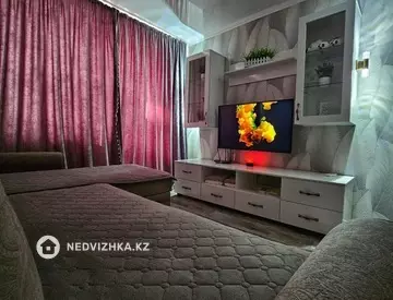 1-комнатная квартира, этаж 3 из 4, 31 м², посуточно