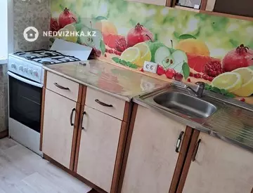 2-комнатная квартира, этаж 1 из 3, 43 м², на длительный срок