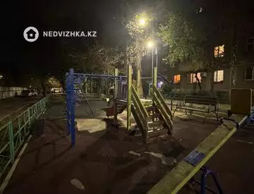 1-комнатная квартира, этаж 4 из 4, 32 м²