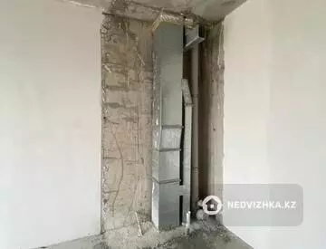 1-комнатная квартира, этаж 8 из 12, 34 м²