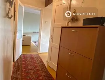 3-комнатная квартира, этаж 4 из 4, 52 м²