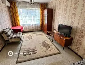 1-комнатная квартира, этаж 5 из 9, 40 м²