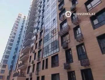 1-комнатная квартира, этаж 4 из 20, 38 м²