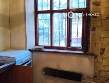 2-комнатная квартира, этаж 1 из 5, 44 м²