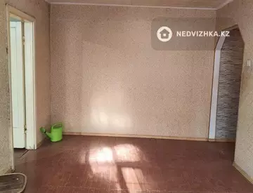 2-комнатная квартира, этаж 1 из 5, 44 м²