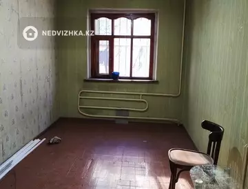 2-комнатная квартира, этаж 1 из 5, 44 м²