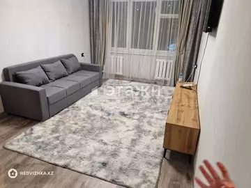 1-комнатная квартира, этаж 1 из 4, 33 м², на длительный срок