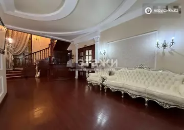 Офисное помещение, этаж 1 из 2, 900 м²