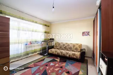 2-комнатная квартира, этаж 2 из 5, 56 м²