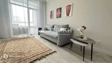 1-комнатная квартира, этаж 4 из 10, 35 м²
