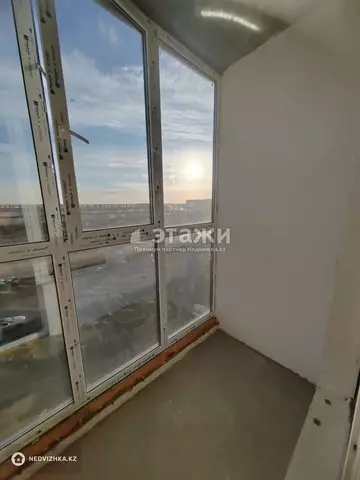 2-комнатная квартира, этаж 2 из 9, 51 м²