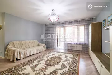 2-комнатная квартира, этаж 8 из 14, 77 м²