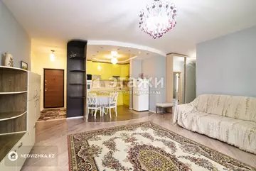 2-комнатная квартира, этаж 8 из 14, 77 м²
