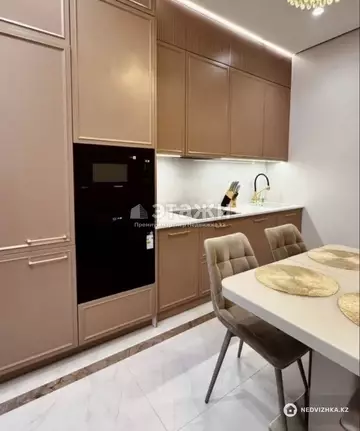 3-комнатная квартира, этаж 6 из 12, 92 м²