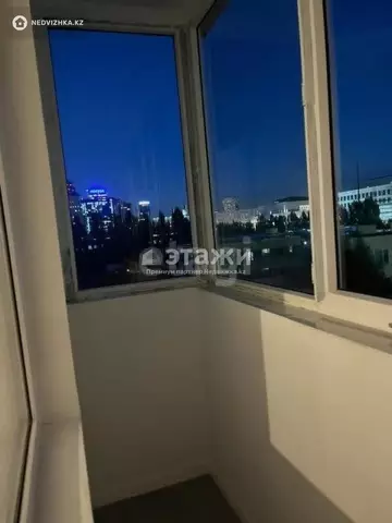 2-комнатная квартира, этаж 4 из 14, 56 м²