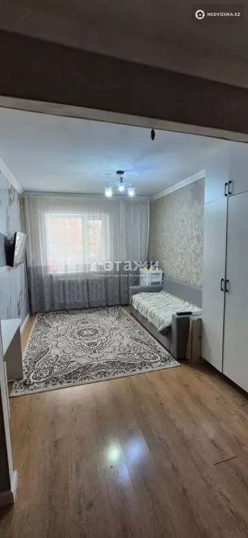 2-комнатная квартира, этаж 4 из 16, 64 м²