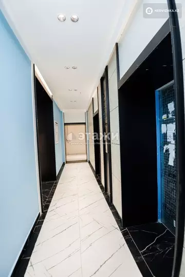 2-комнатная квартира, этаж 12 из 12, 74 м²