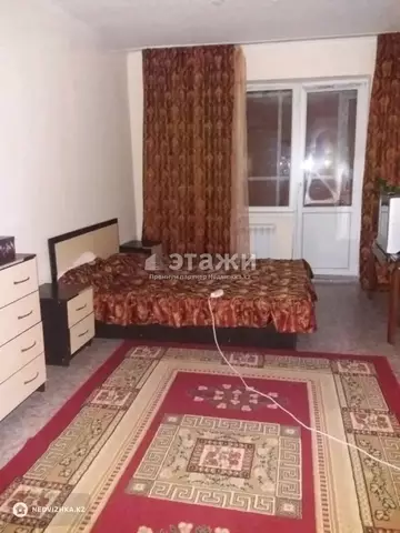 2-комнатная квартира, этаж 21 из 25, 60 м²