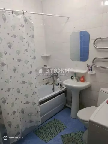2-комнатная квартира, этаж 21 из 25, 60 м²