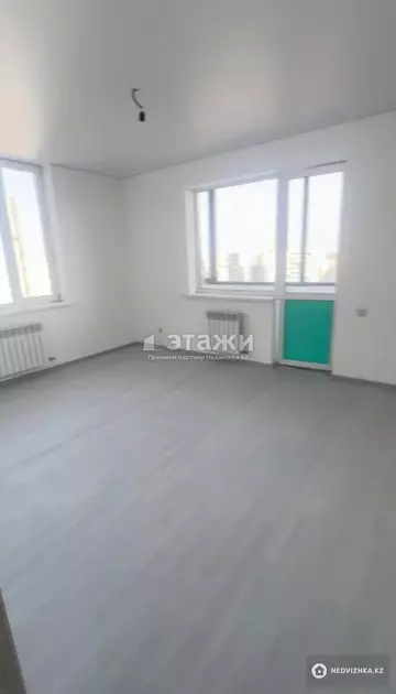 2-комнатная квартира, этаж 13 из 15, 70 м²