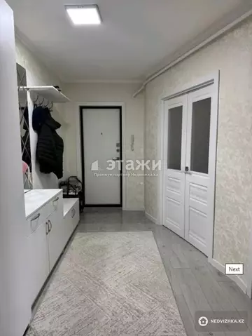 3-комнатная квартира, этаж 2 из 9, 63 м²