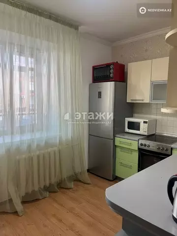 1-комнатная квартира, этаж 6 из 13, 39 м²