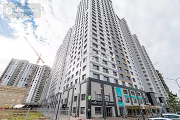 2-комнатная квартира, этаж 13 из 28, 50 м²