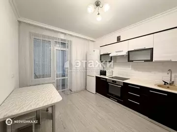 2-комнатная квартира, этаж 2 из 8, 60 м²