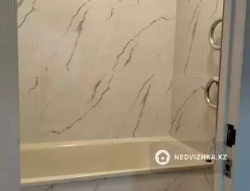 2-комнатная квартира, этаж 3 из 556, 56 м²