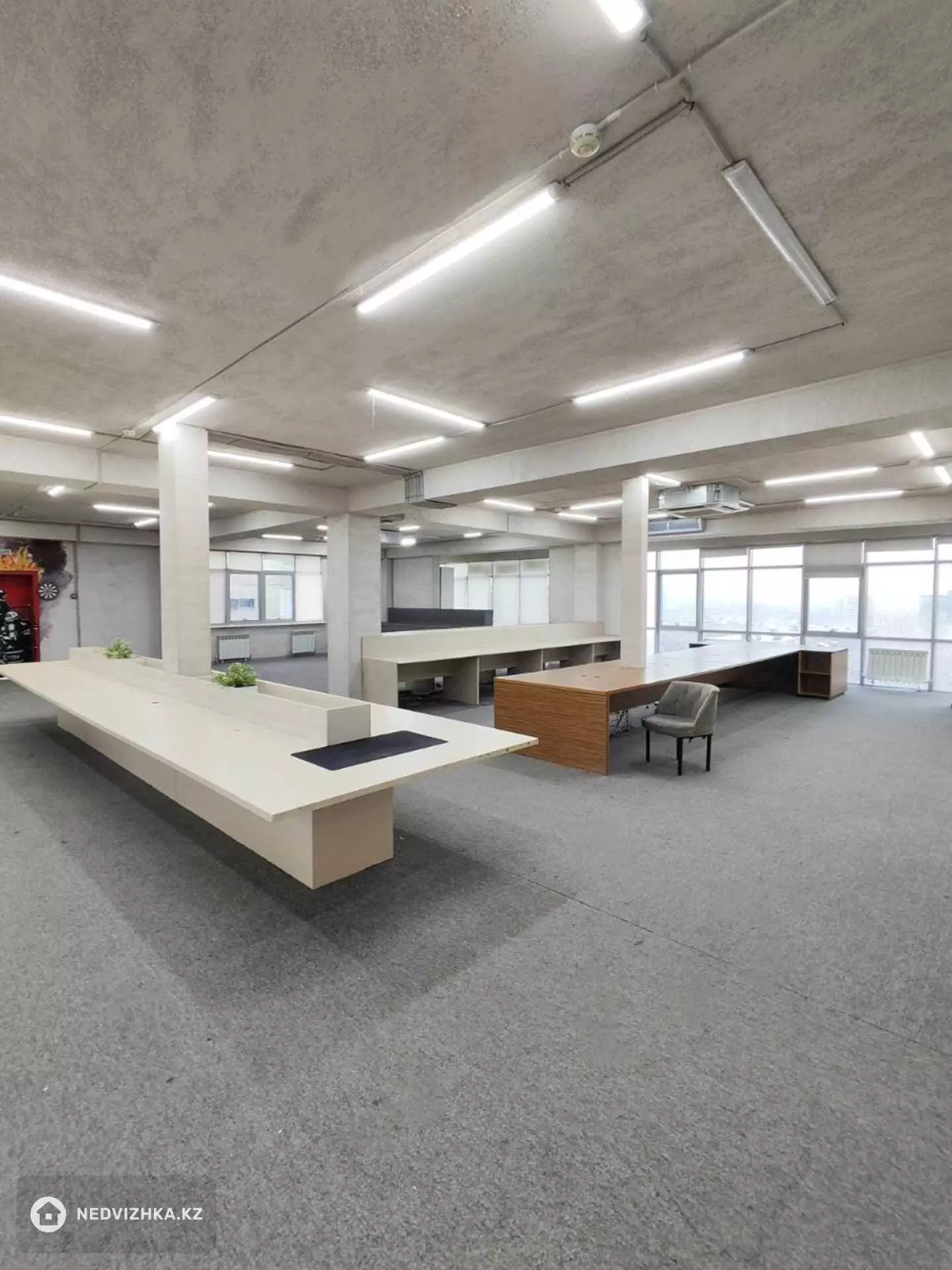 605.6 м², Помещение, этаж 8 из 1, 606 м², на длительный срок, изображение - 1