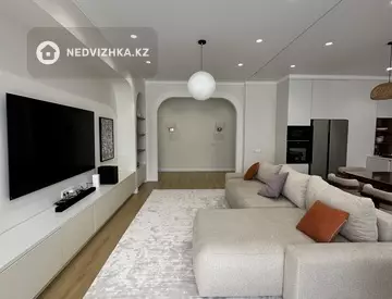 3-комнатная квартира, этаж 11 из 12, 107 м²