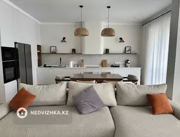 3-комнатная квартира, этаж 11 из 12, 107 м²